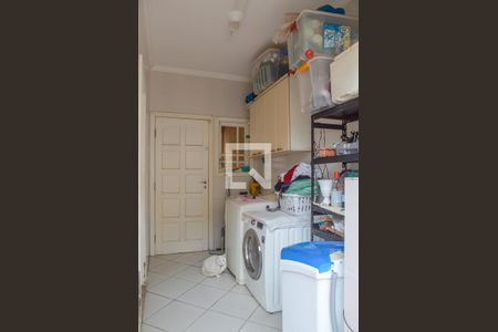 Casa à venda com 231m², 3 quartos e 4 vagasÁrea de Serviço