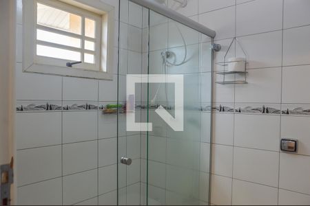 Casa à venda com 231m², 3 quartos e 4 vagasBanheiro da Suíte 2