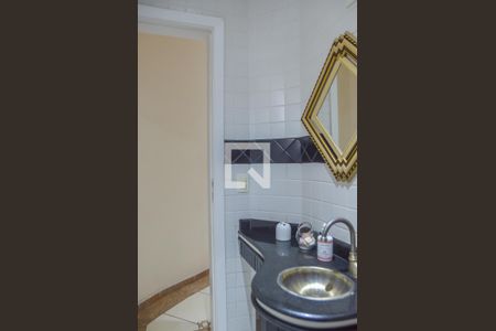 Casa à venda com 231m², 3 quartos e 4 vagasLavabo