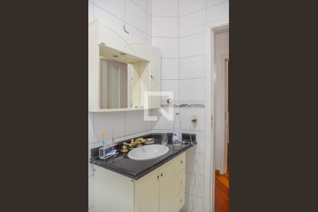 Casa à venda com 231m², 3 quartos e 4 vagasBanheiro da Suite