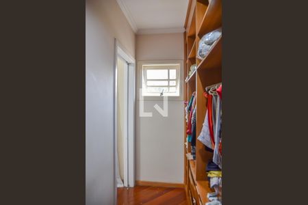 Casa à venda com 231m², 3 quartos e 4 vagasCloset da suíte 3