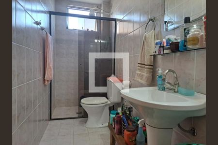 Banheiro 1 de apartamento à venda com 2 quartos, 66m² em Heliópolis, Belo Horizonte
