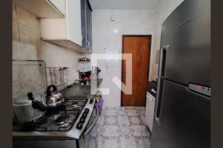 Apartamento à venda com 66m², 2 quartos e 1 vagaCozinha 