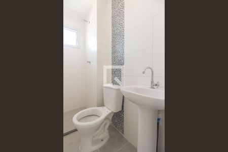 Apartamento para alugar com 38m², 2 quartos e sem vaga Apartamento para alugar com 38m², 2 quartos e sem vagaBanheiro