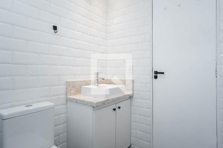 Casa à venda com 130m², 3 quartos e 1 vagaBanheiro