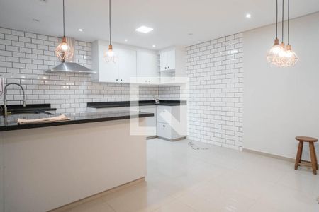 Sala/Cozinha de casa para alugar com 3 quartos, 130m² em Cidade Patriarca, São Paulo
