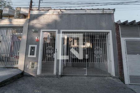 Casa à venda com 130m², 3 quartos e 1 vagaFachada