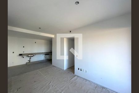Detalhe Sala de apartamento à venda com 2 quartos, 73m² em Vila da Serra, Nova Lima
