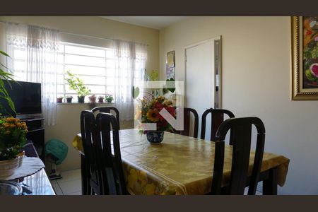 Casa à venda com 297m², 6 quartos e 4 vagasSala de Jantar