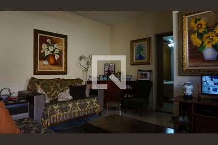 Sala de casa à venda com 6 quartos, 297m² em Vila Butantã, São Paulo