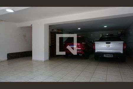 Casa à venda com 297m², 6 quartos e 4 vagasGaragem