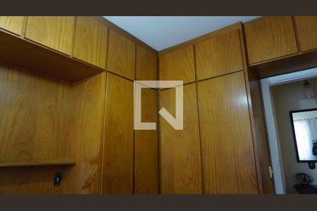 Quarto 1 de casa à venda com 6 quartos, 297m² em Vila Butantã, São Paulo