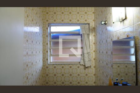 Casa à venda com 297m², 6 quartos e 4 vagasBanheiro 2