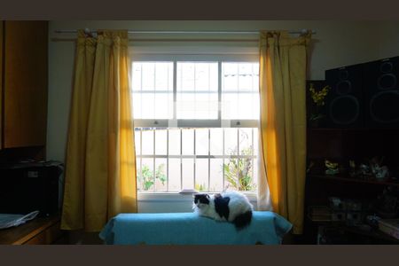 Casa à venda com 297m², 6 quartos e 4 vagasEscritório