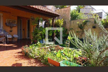 Casa à venda com 297m², 6 quartos e 4 vagasÁrea Externa