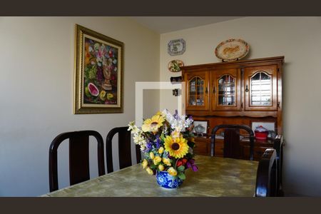 Casa à venda com 297m², 6 quartos e 4 vagasSala de Jantar