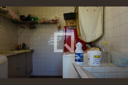 Casa à venda com 297m², 6 quartos e 4 vagasÁrea de Serviço