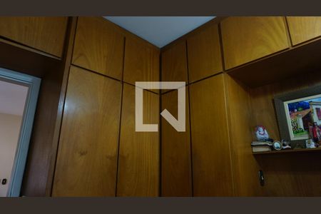 Quarto 1 de casa à venda com 6 quartos, 297m² em Vila Butantã, São Paulo