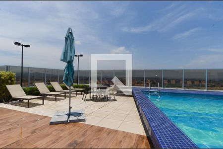 Studio para alugar com 37m², 1 quarto e 1 vaga Studio para alugar com 37m², 1 quarto e 1 vagaPiscina