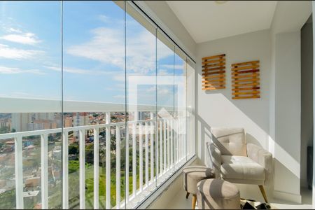 Varanda  de kitnet/studio para alugar com 1 quarto, 37m² em Centro, Guarulhos