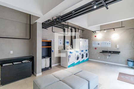 Apartamento para alugar com 40m², 2 quartos e sem vagaÁrea comum - Lavanderia