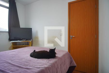 Quarto  1 de apartamento para alugar com 2 quartos, 48m² em Protásio Alves, Porto Alegre