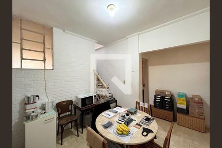 Detalhe Sala de apartamento à venda com 3 quartos, 180m² em Santa Lúcia, Belo Horizonte