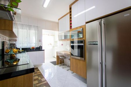 Apartamento à venda com 115m², 3 quartos e 2 vagasCozinha