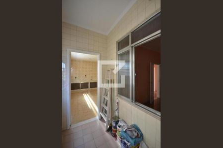 Apartamento à venda com 156m², 3 quartos e 1 vagaÁrea de Serviço