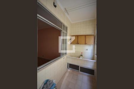 Apartamento à venda com 156m², 3 quartos e 1 vagaÁrea de Serviço