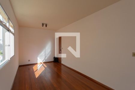 Sala de apartamento para alugar com 3 quartos, 105m² em Santo Antônio, Belo Horizonte