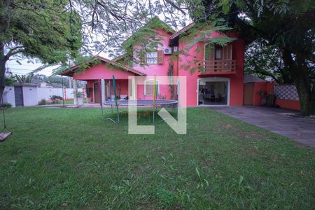 Casa à venda com 736m², 4 quartos e 4 vagasÁrea comum