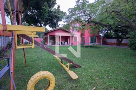 Casa à venda com 736m², 4 quartos e 4 vagasÁrea comum