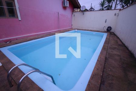 Casa à venda com 736m², 4 quartos e 4 vagasÁrea comum