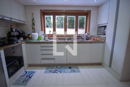 Casa à venda com 736m², 4 quartos e 4 vagasCozinha