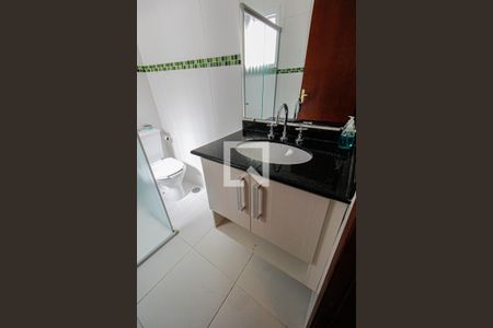 Casa à venda com 250m², 3 quartos e 4 vagas Casa à venda com 250m², 3 quartos e 4 vagasBanheiro da Suíte 2