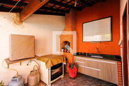 Casa à venda com 250m², 3 quartos e 4 vagas Casa à venda com 250m², 3 quartos e 4 vagasChurrasqueira