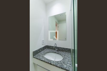 Apartamento para alugar com 37m², 2 quartos e sem vagaBanheiro