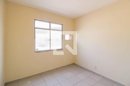 Quarto 1 de apartamento para alugar com 3 quartos, 70m² em Edson Passos, Mesquita