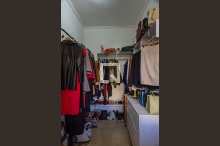 Apartamento à venda com 174m², 4 quartos e 3 vagasCloset