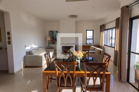 Sala de apartamento à venda com 4 quartos, 174m² em Vila Ipojuca, São Paulo