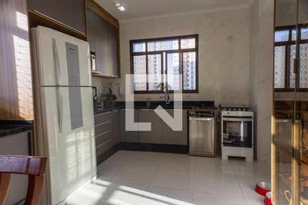 Apartamento à venda com 174m², 4 quartos e 3 vagasCozinha