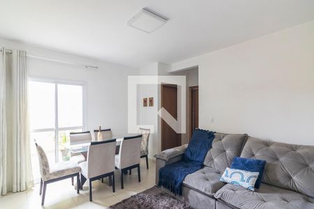 Sala de apartamento para alugar com 2 quartos, 60m² em Vila Guarani, Santo André