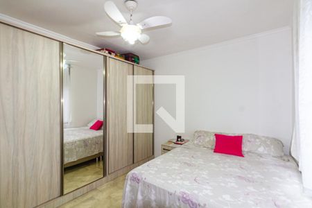 Quarto 2 de apartamento para alugar com 2 quartos, 56m² em Cavalhada, Porto Alegre