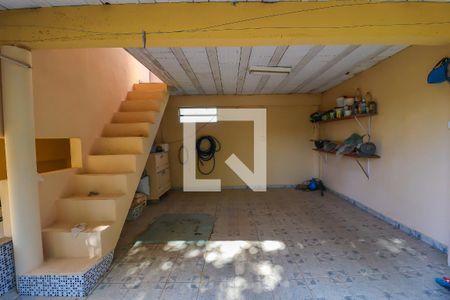 Casa à venda com 180m², 4 quartos e 1 vagaGaragem