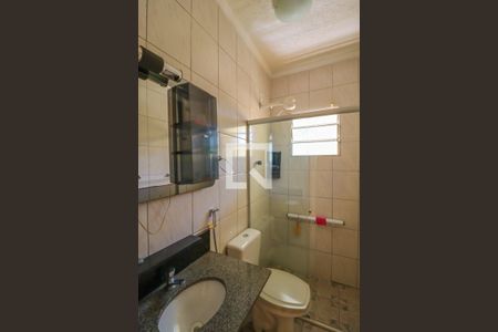 Casa à venda com 180m², 4 quartos e 1 vagaBanheiro 2