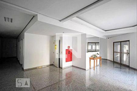Apartamento para alugar com 73m², 2 quartos e 1 vaga Apartamento para alugar com 73m², 2 quartos e 1 vagaHall social