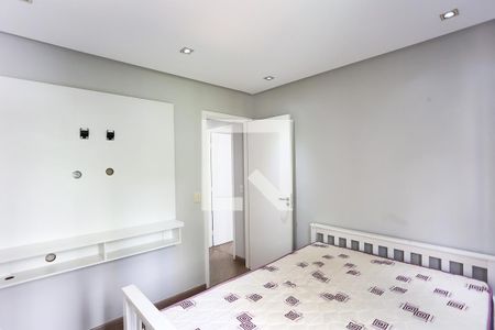 quarto 1 de apartamento à venda com 2 quartos, 73m² em Chácara Agrindus, Taboão da Serra
