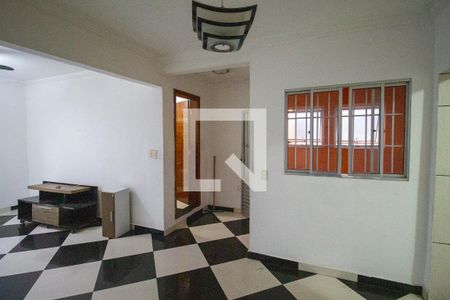 Sala de casa para alugar com 3 quartos, 160m² em Conjunto Residencial José Bonifácio, São Paulo