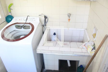 Casa à venda com 176m², 3 quartos e 1 vagaÁrea de Serviço